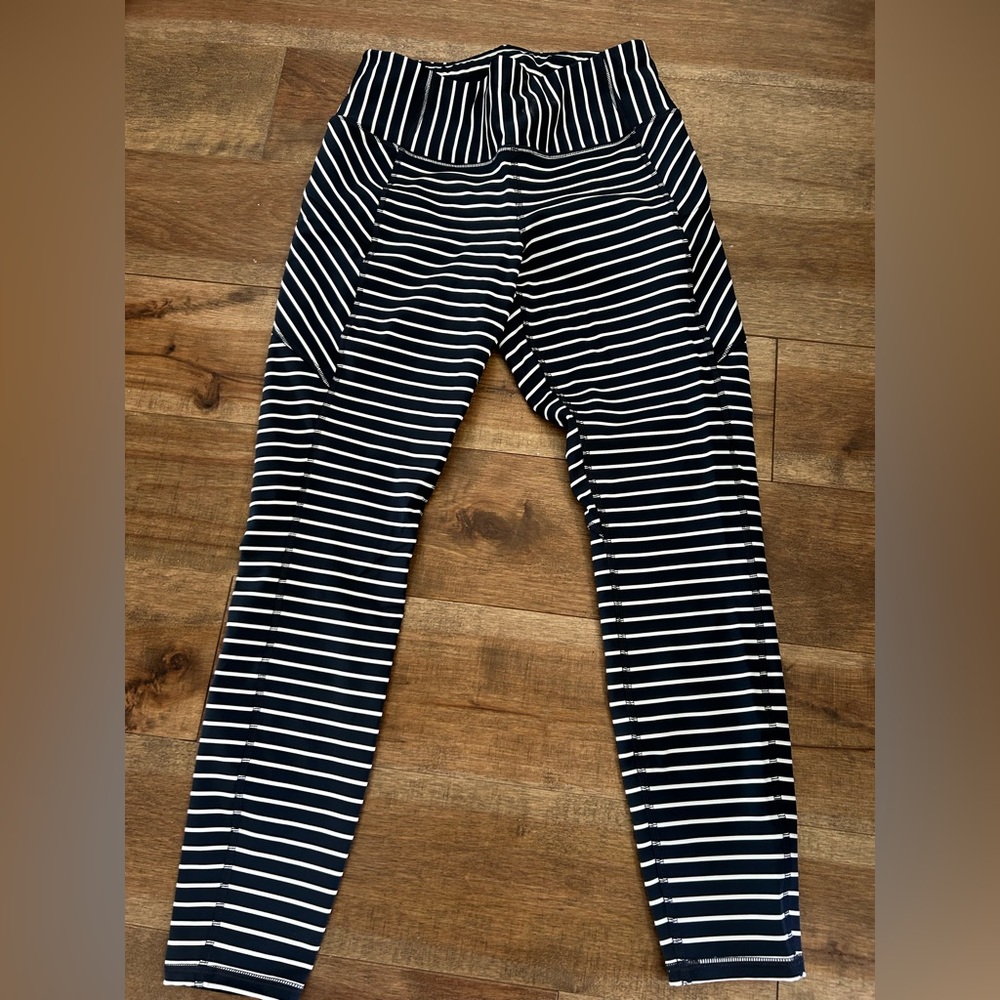 Athleta Women’s Navy Striped Leggings